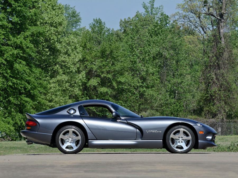  Dodge Viper GTS 1996 года  (фото 29 из 29)